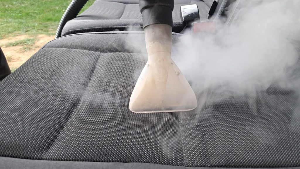 curatare scaun auto cu aburi in oradea