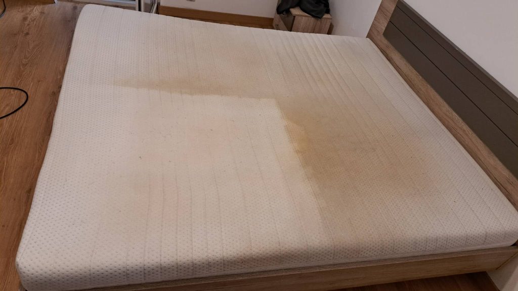 procesul de curatare inainte si dupa pentru canapele in oradea