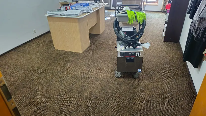 curatatorie cu aburi pentru mochete covoare in oradea cleanspot