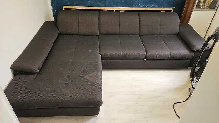 canapea curată după curățare Oradea fără pete și igienizată complet