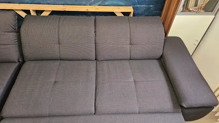 curățare tapiterie canapea Oradea extracție murdărie cu aburi