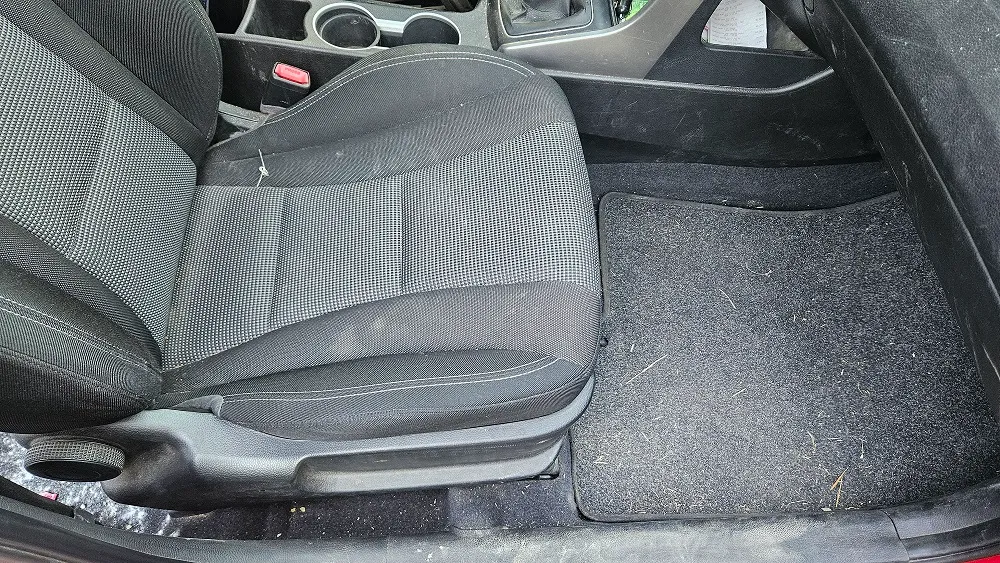 scaune-auto-inainte-curatare-oradea