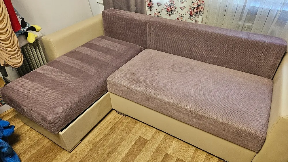 Spălare și igienizare canapea colțar – CleanSpot Oradea